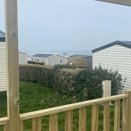 Camping Le Phare D Opale Mobile Home L07 Le Portel Exterior photo